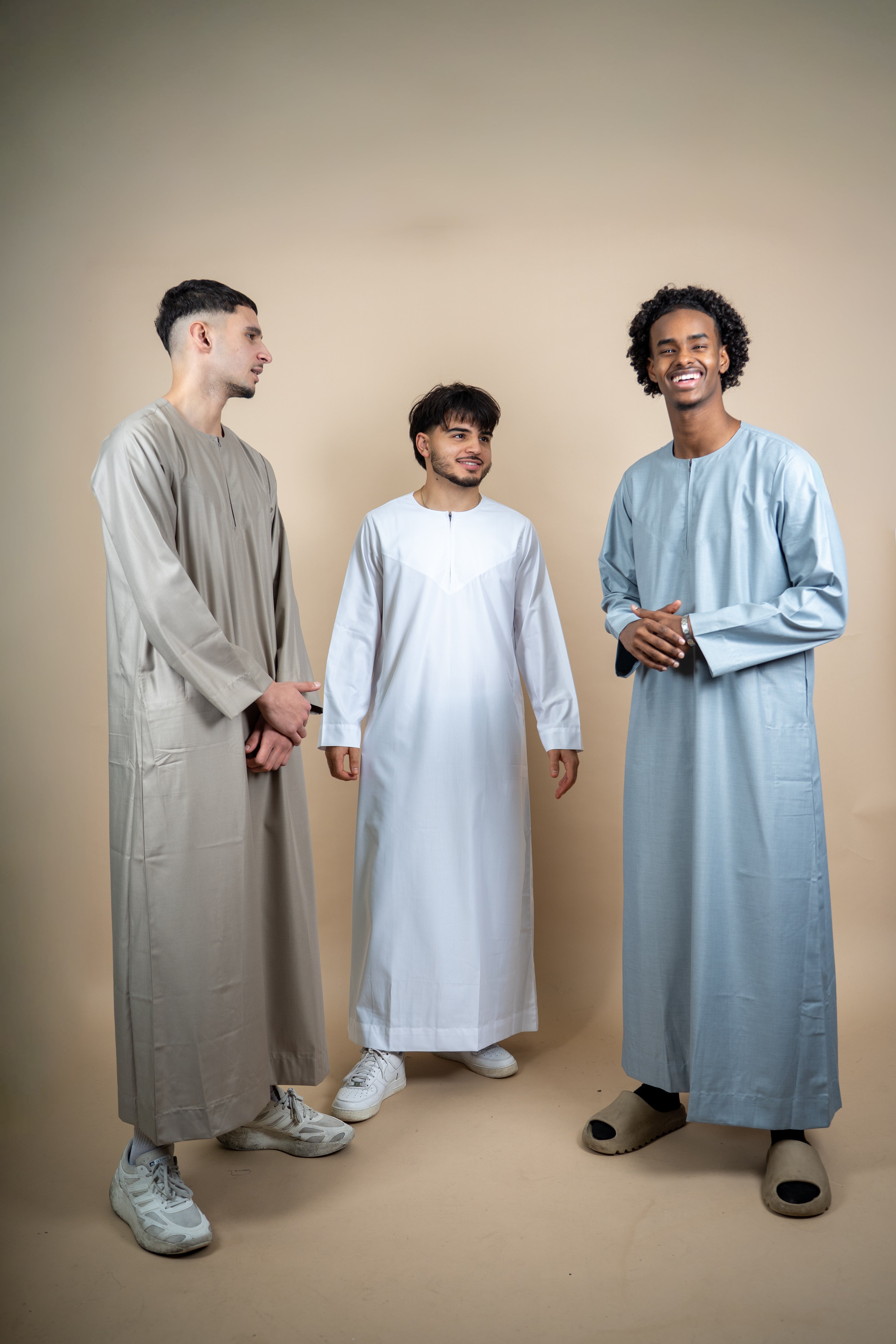 Plain Omani - AkhiAttire