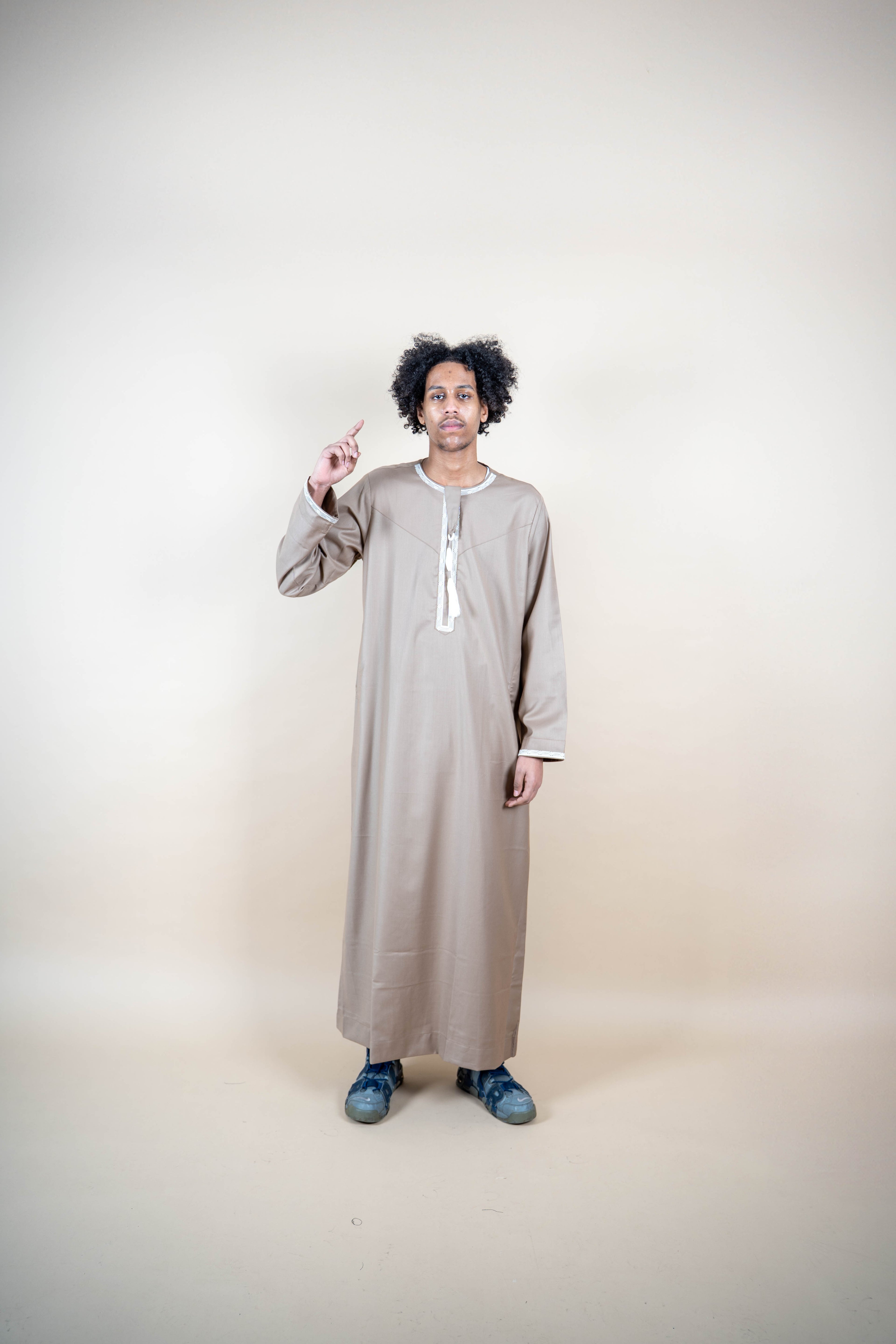 Muscat Collection 2.0 – Omani Thobe